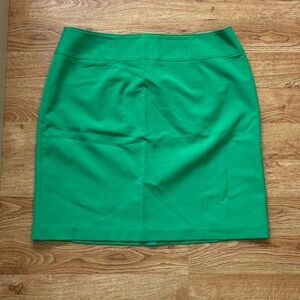 Worthington Vibrant Green Pencil Skirt Vintage NWOT